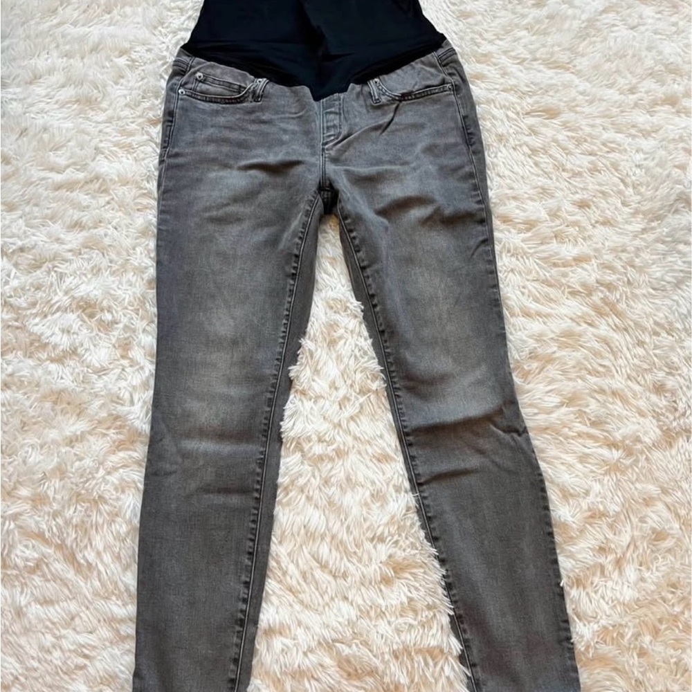 GAP Women's Skinny Maternity Jeans in Gray